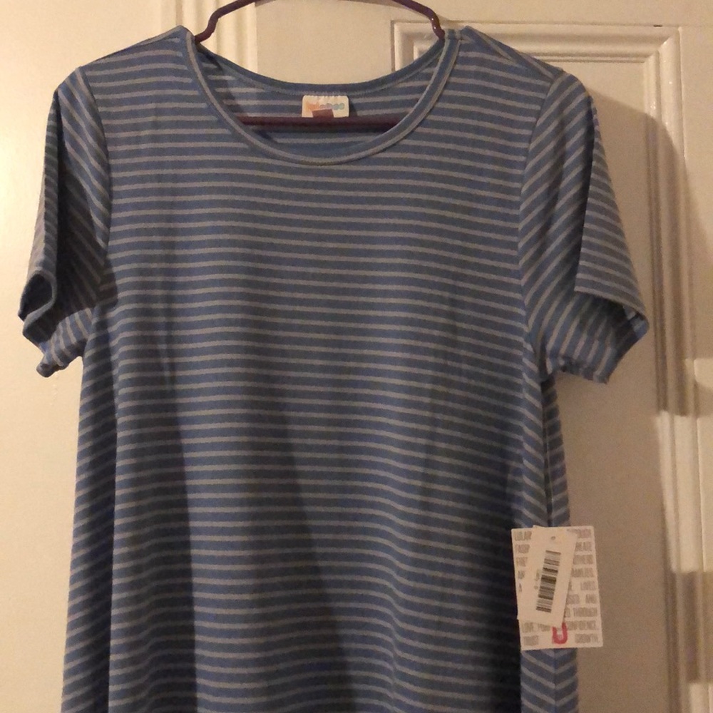 LuLaRoe Carly